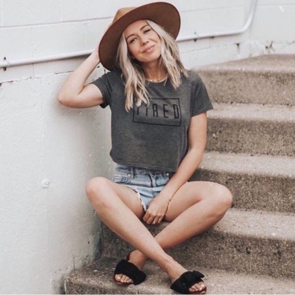 Lack of Color - Picture 7 of 8